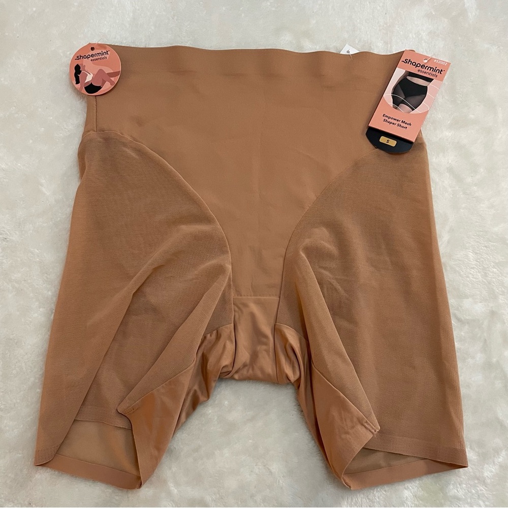 NWT Shapermint Essentials Empower Mesh Shaper Short in Tan Size S